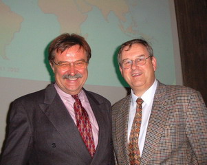 Dr. Peter Aschenberner, Hannover, und Hans Kern (v. l.)