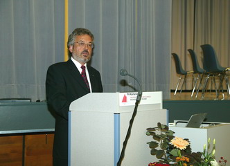 Dipl.-Ing. Hansjörg Schönherr, Präsident des Landesbetriebs Vermessung Baden-Württemberg